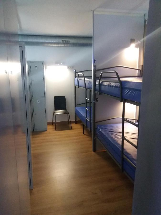 סנטיאגו דה קומפוסטלה Albergue Monterrey מראה חיצוני תמונה