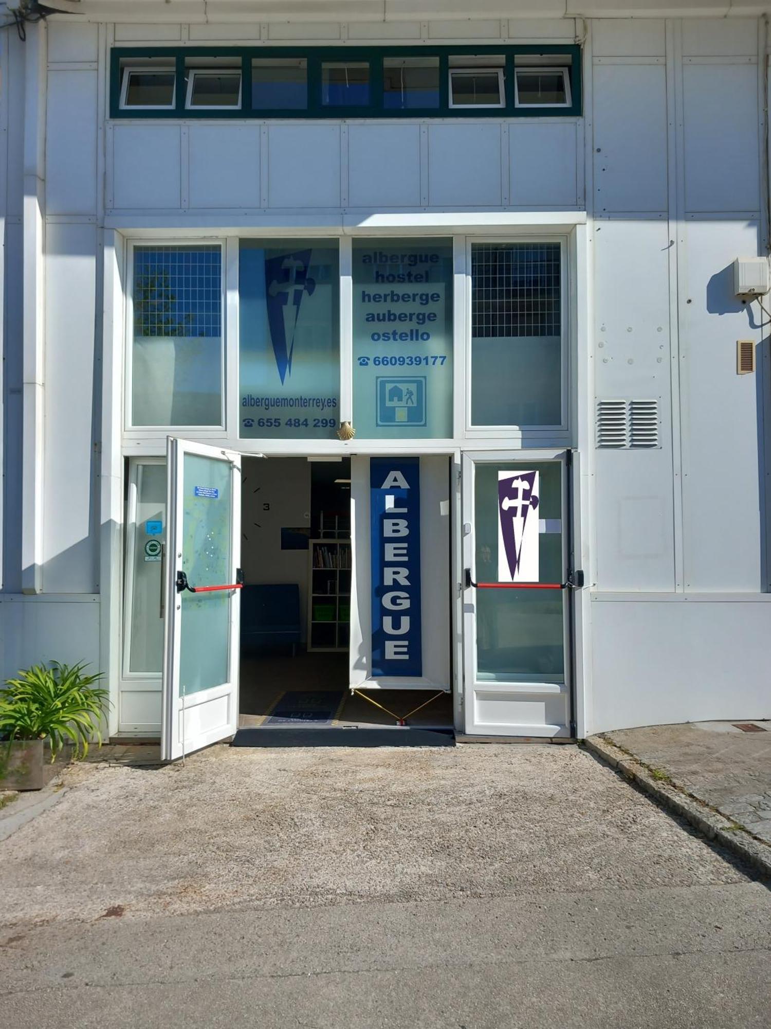 סנטיאגו דה קומפוסטלה Albergue Monterrey מראה חיצוני תמונה