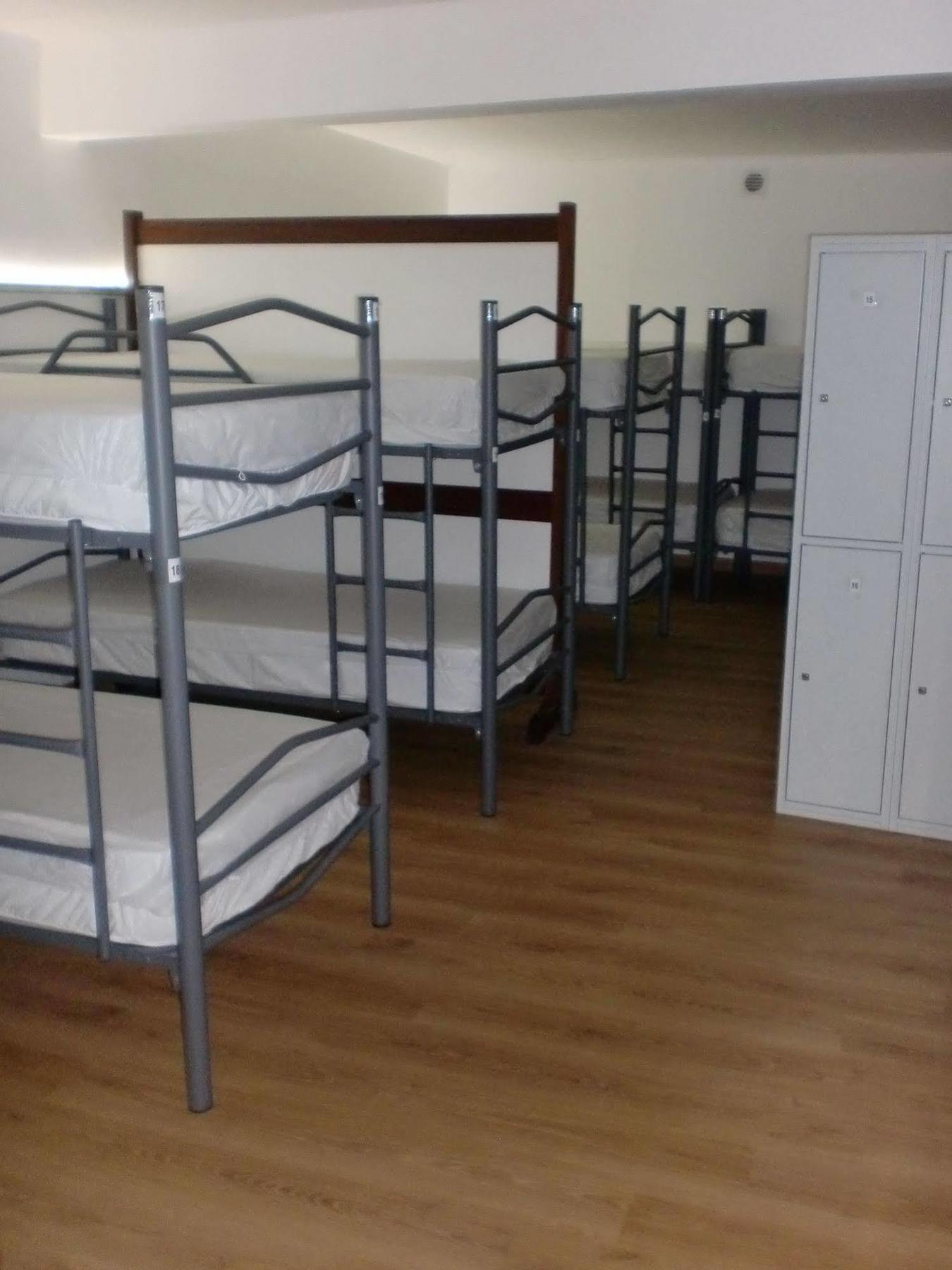 סנטיאגו דה קומפוסטלה Albergue Monterrey מראה חיצוני תמונה